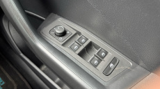 Volkswagen T-Roc 1.5 TSI EVO Design 5dr Petrol Hatchback